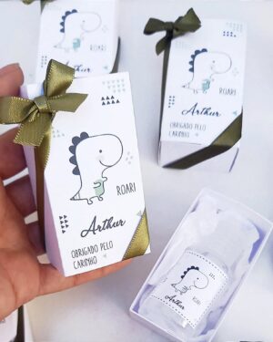 Mini álcool em gel Dinossauro personalizado com caixinha
